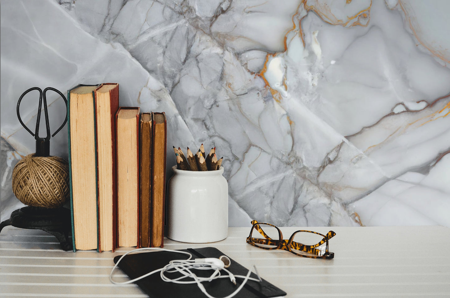 Radiant Carrara Wallpaper